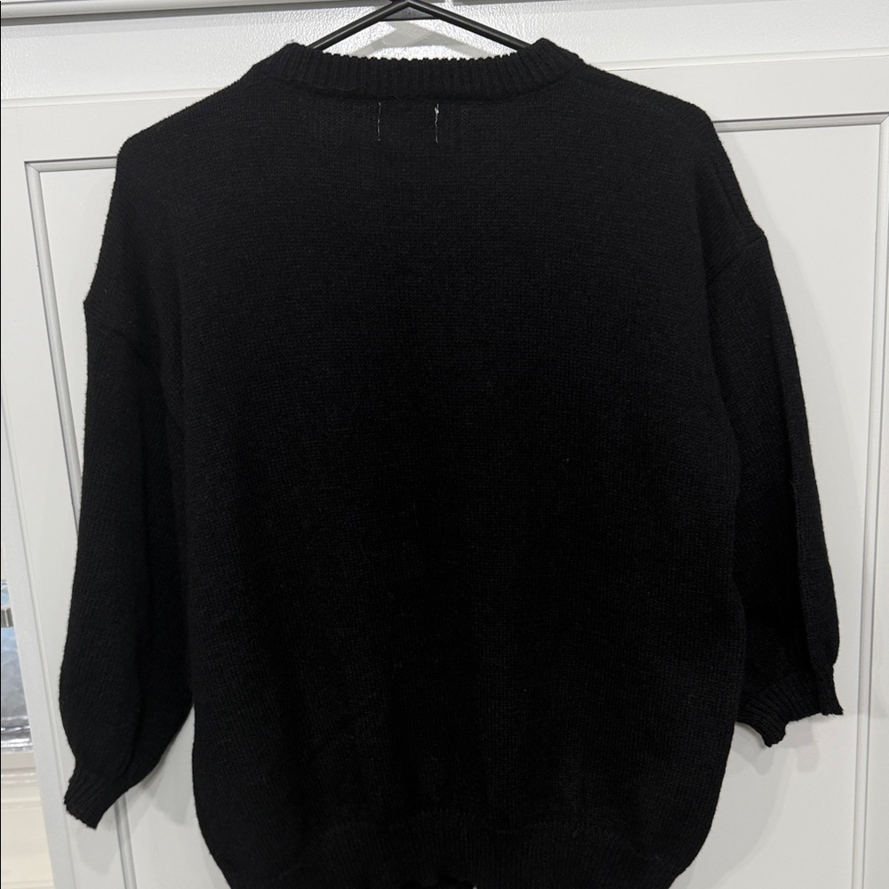 BiBi It's Game Day Black/Gold Puff Sleeve Sweater Size Large - Picture 5 of 7